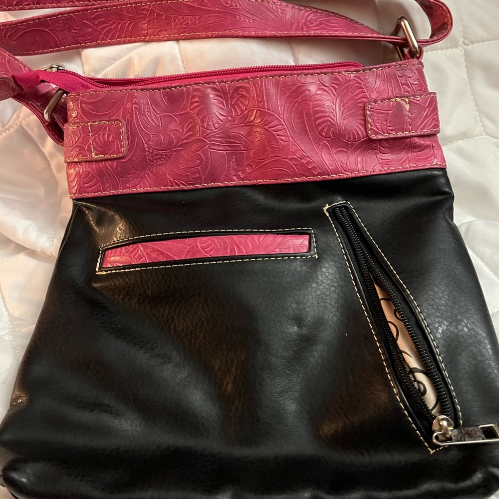Purse - Picture 2 of 3